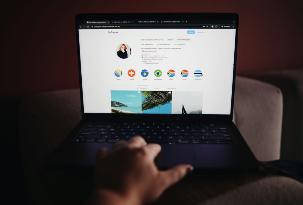 Hello World Featured Image